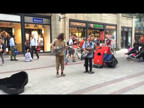 Incredible Street Singer Hamburg, Germany