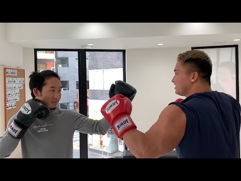 リアルハルクとスパーリングしてみた