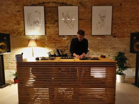 Ryan Elliott | KMA60 Presents: Extended Session