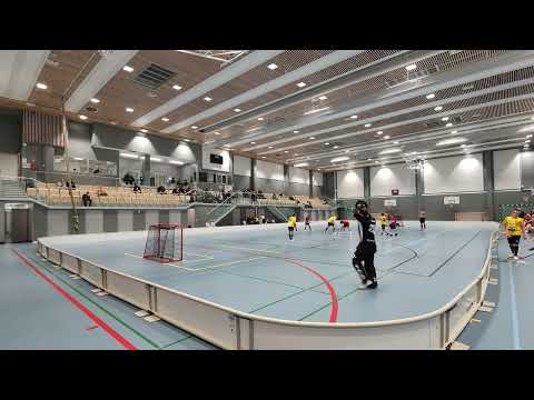 Apassit Musta P13/P14 vs. Top Team keltainen