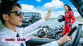 Download lagu CEO tak sengaja menabrak gadis bersepeda, lempar uang lalu pergi, takdir berubah! mp3