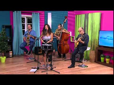 Ana Cisneros Trio Feat. Enrique Oliver 