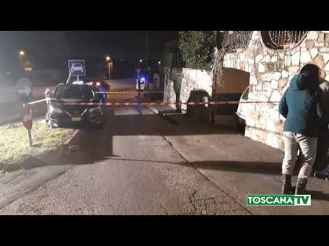 2019-01-12 PRATO - AUTO SI SCHIANTA SU PORTONE BIBLIOTECA RONCIONIANA