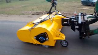 Grutech Kehrbürste kaufen - Bild 4 | Autoline DE Neue Grutech Kehrbürste | Bild 4 - Autoline