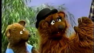 87 Sesame Street   The Bear and Robinson Men Go Fishing