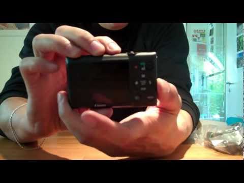Unpacking and Testing Canon IXUS 220 HS