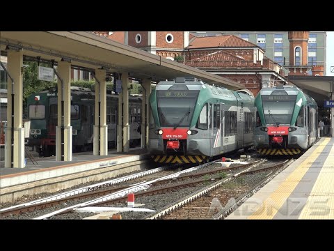 Treni in transito, regionali, merci, alta velocità, stazione di Brescia 17 agosto 2022 - parte 1[4K]