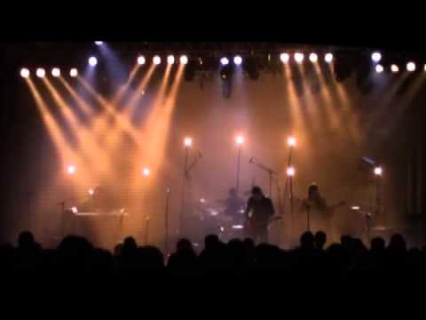 Made in Nowhere - Lozenge Shaped Windows (Live Festoche 2011)