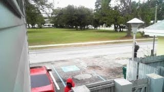 Surveillance System 00010 Camera 1 3 to 4pm Dec 27 2013