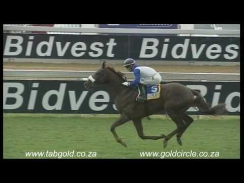 20170423 Greyville Race 7 won by ELUSIVE SILVA
