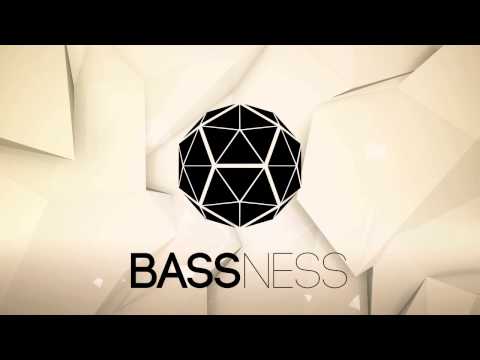 Justin Jay ft Chris Lorenzo - Storm