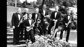 Organ Grinder's Swing