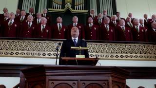 Dunvant Male Choir sing Calon Lan with Bryn Terfel at Mynyddbach chapel