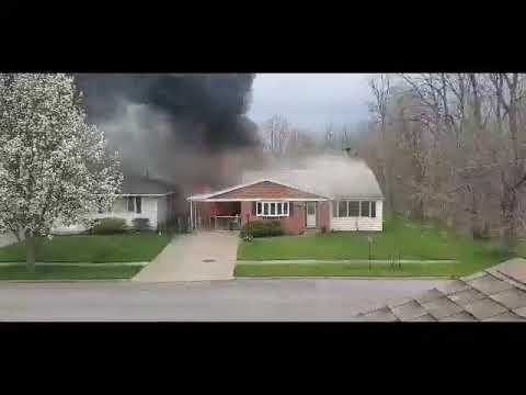 ‪Depew FD 2 Alarm Fire: 120 Norman Avenue