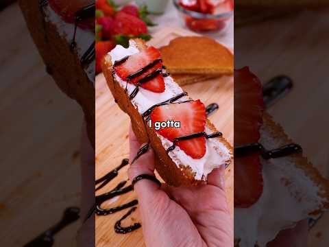 Trying Japan's TASTY fried whipped cream sandwiches!