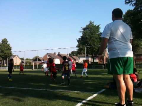 DVO F1 seizoen 2010 / 2011 ... eerste trainingswedstrijd vs DVO F2