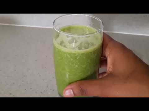 Healthy, Simple Green Smoothie Recipe. Plant Based