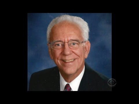 CBS newsman Bruce Hall dead at 76