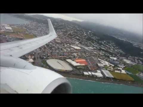FULL POWER, LOUD & EXTREMELY TURBULENT Qantas 737-800 Stormy Take Off from Wellington International