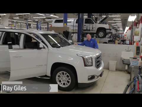 2017 GMC Yukon XL SLT SUV  2A180082