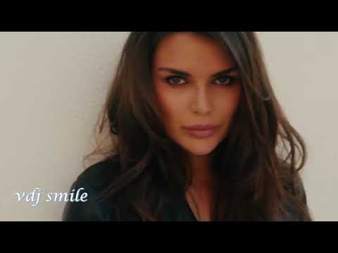 096  Basshookerz   Follow my dreams Original Mix