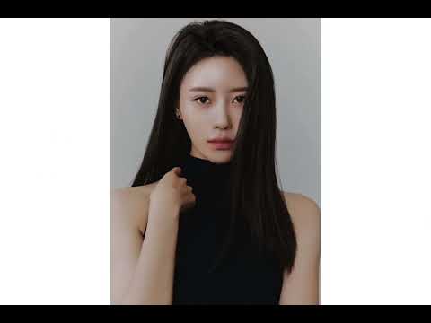 Lovelyz’s Mijoo Clarifies The Story Behind A Certain “Sorrowful” Picture Of Hers