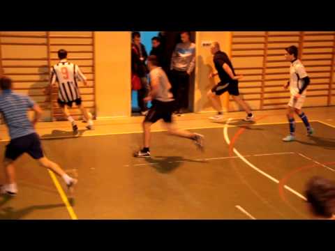 Halowa LksLiga 2012/2013 - I połowa Real Janczowa - Sparta Team 7:12 (2:5) - HD