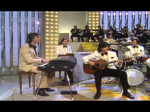 Anthony Ventura & Orchester - El Condor Pasa 1980