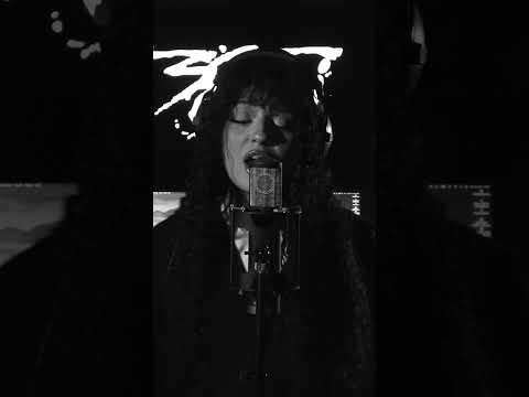 ELLY - PERRA  (Hörprobe) #ELLY #PERRA #Moonseason