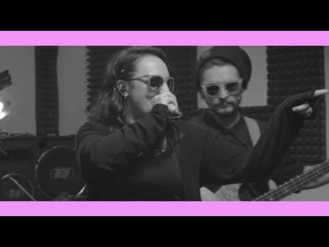 BassYYokoto  - Няма да се променя ( Official StudioLive Video )