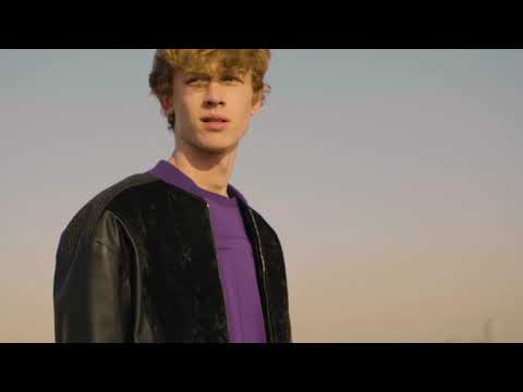 CAMPAIGN FILM [TAE ASHIDA 2019-2020 AUTUMN WINTER CAPSULE COLLECTION]