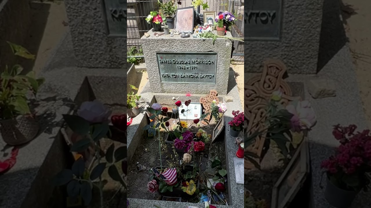 The grave of Jim Morrison