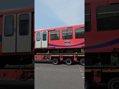 DLR train 31 going to scrap 😥 #train #dlr #sad #shorts #short