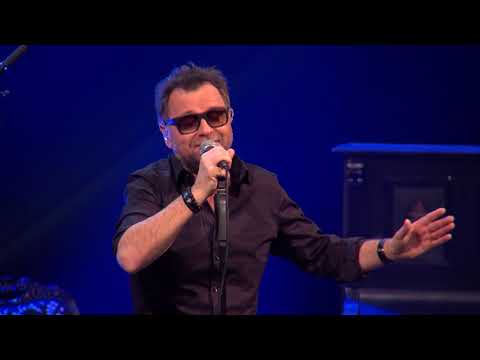 Mi2 akustični koncert SNG Maribor 23. 11. 2018 (Official)