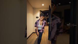 Thalia - Me vuelvo loca, loca 🤪🤪😝🤣