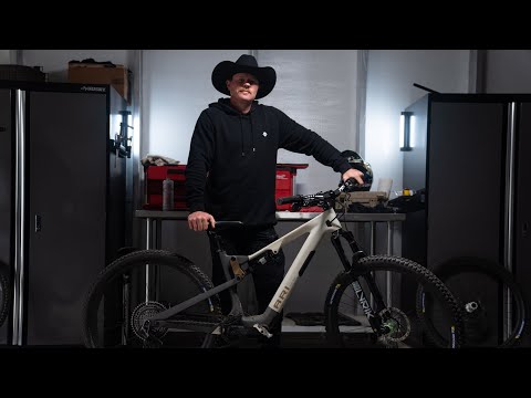 Kyle and Rachel Strait Join Ari Bikes