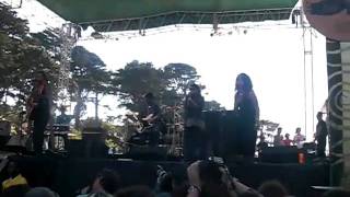 Michael Franti &amp; Spearhead @ Power to the Peaceful "Everyone Deserves Music"