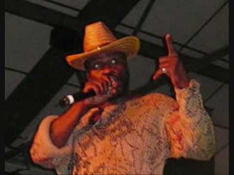 BASSFACE SASCHA VS EEKA MOUSE