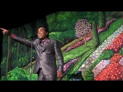 konkani song by Mr Cabral live in Paris tiatre daddy-2