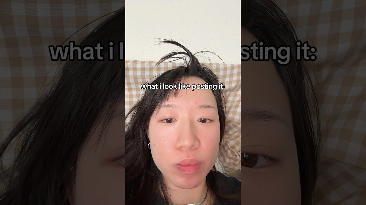 what you see when you wake up next to me 😻 #relatable #bangs #hair #cowlick #meimazing