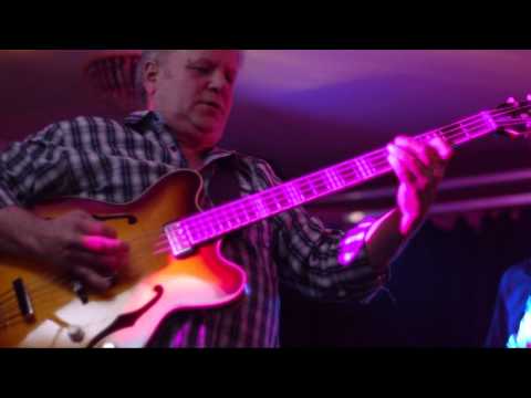 The 45s feat Sparko - 'Roxette' - Live at The Oysterfleet Hotel - 27.02.14
