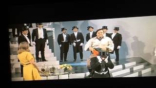 Blazing Saddles tush push