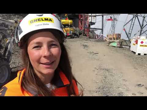 Erkunden Sie die faszinierende Welt des Baustellenlebens im Sommer 2023! Begleiten Sie Kathrin Blatter auf einem spannenden Rundgang auf &uuml;ber 2'000 m.&uuml;.M.