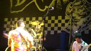 Reel Big Fish - &quot;Thank You For Not Moshing&quot; @ The House of Blues