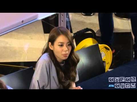 140830 Kara Fansign Seungyeon