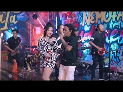 mblebes - lala widy ft cak sodiq [live music om new monata]