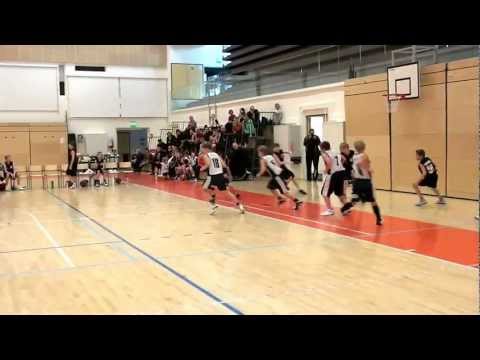 Minipojat Karhu musta-SäyRi 4-jakso