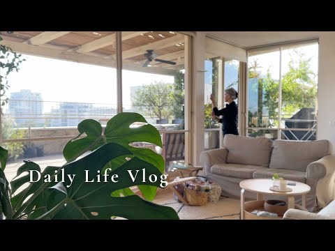 Keeping My Days Warm & Peaceful: Clean Eating, Knitting & Wellness | Veggie Bouillon recipe | VLOG