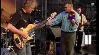 djabe, Tamas Barabas on bass - Habi rock