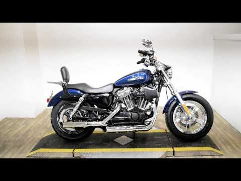 2013 Harley-Davidson Sportster® 1200 Custom in Wauconda, Illinois - Video 1